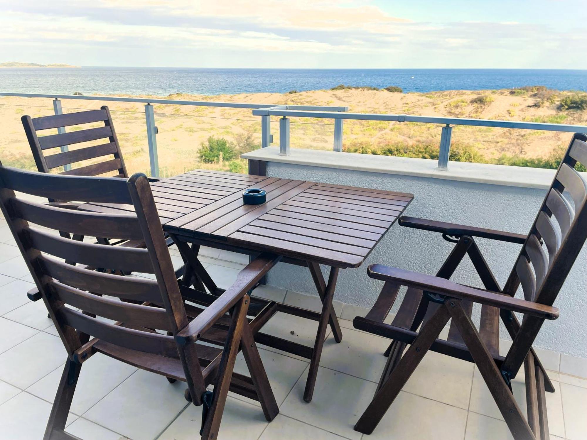 Apart-Hotel Panorama Sea Lux Primorsko Eksteriør billede