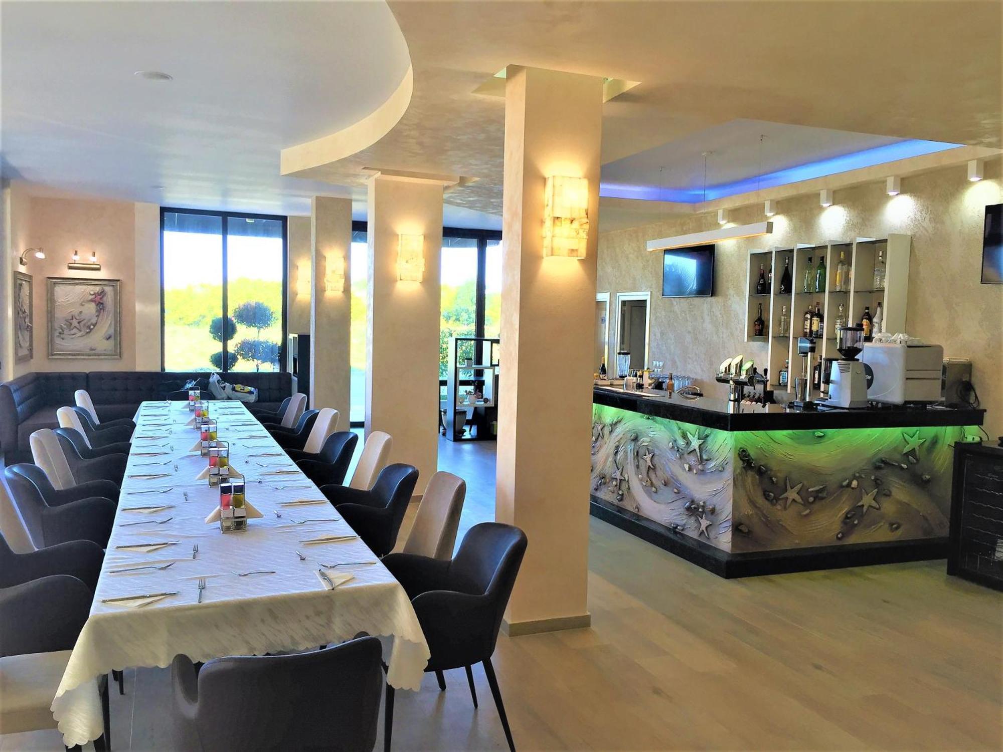 Apart-Hotel Panorama Sea Lux Primorsko Eksteriør billede